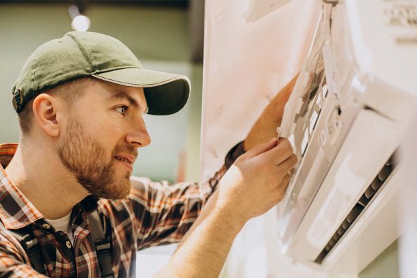 Recherche et réparation de fuite par les plombiers de la SARL François Belaubre installée à Saint Mamet dans le Cantal